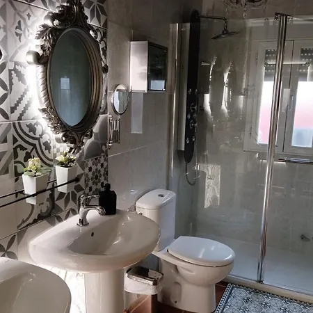 La Casita Roja * Burgohondo