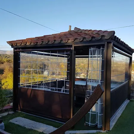 La Casita Roja-familia, Piscina, Jacuzzi, Barbacoa, Mascotas