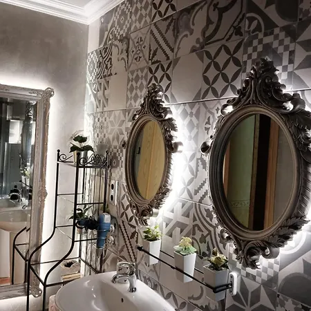 La Casita Roja Burgohondo