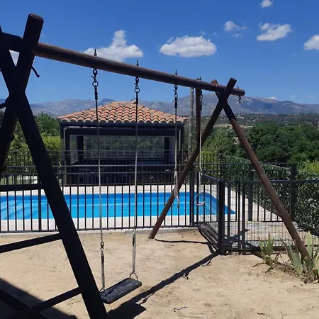 La Casita Roja-familia, Piscina, Jacuzzi, Barbacoa, Mascotas 부르고혼도