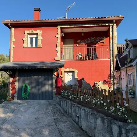 La Casita Roja-familia, Piscina, Jacuzzi, Barbacoa, Mascotas Villa Burgohondo